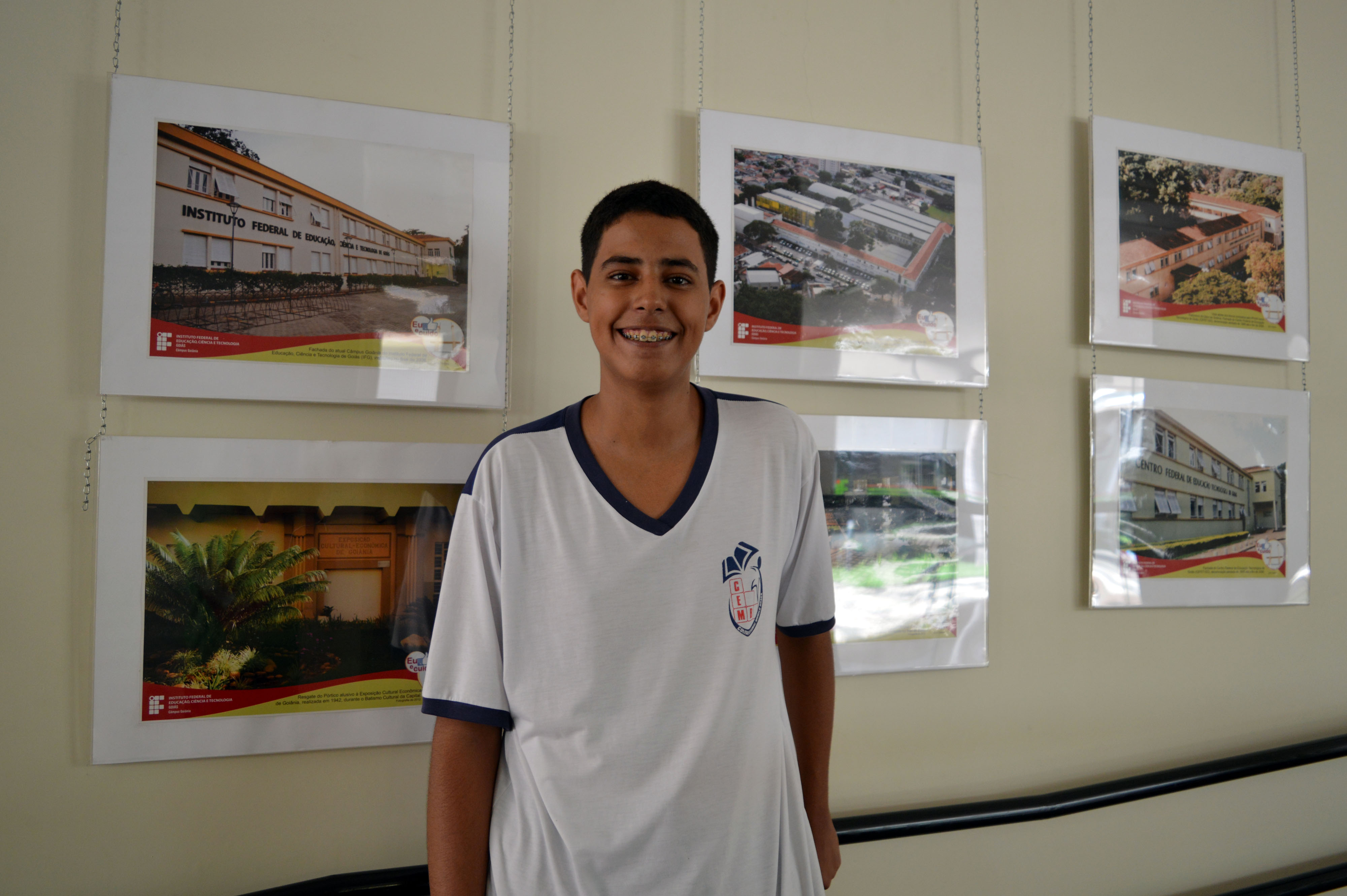 Estudante Eliseu Weverthon disse que foi a primeira vez que conheceu uma institutição pública federal de ensino, durante a visita ao Câmpus Goiânia. Estudante Eliseu Weverthon disse que foi a primeira vez que conheceu uma institutição pública federal de ensino, durante a visita ao Câmpus Goiânia.
